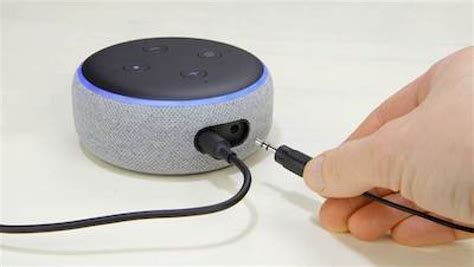 hook up echo dot to receiver